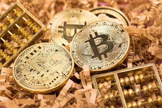比特币再度“闪崩”！一度跌破60000美元关口，24小时内蒸发15亿元，超7万人爆仓【附加密货币市场情况】（toke货币资讯）