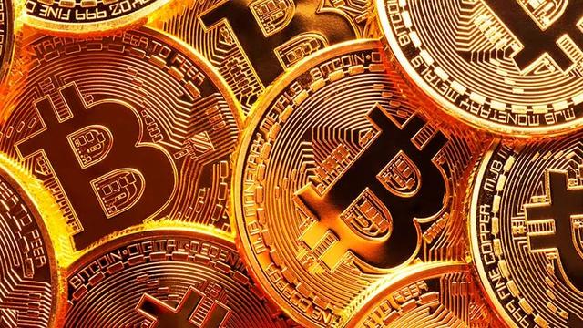 比特币价格小幅下跌，市场波动引发投资者关注（狗狗币今日最新价格货币资讯）